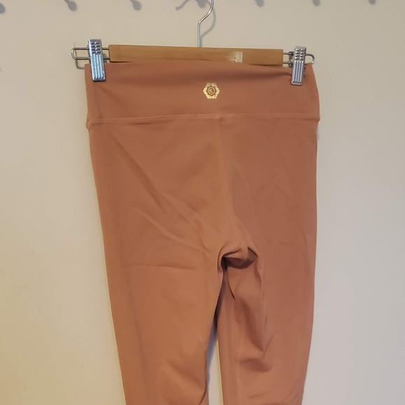 Indigo Luna Cropped Yoga Pants - Picture 1 of 2